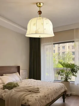 Подвесной светильник из ткани во французском стиле в стиле ретро, выполненный из массива дерева, светильник для кабинета в главной спальне, американский уютный и романтический светильник для столовой